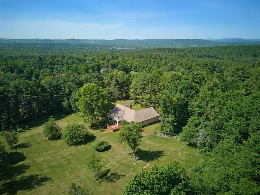 77A Christian Hill, Amherst, NH 03031 - #2