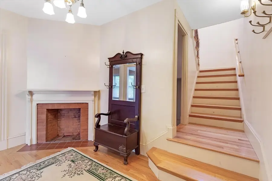 38 Fifth Street #38, Medford, MA 02155 - #3