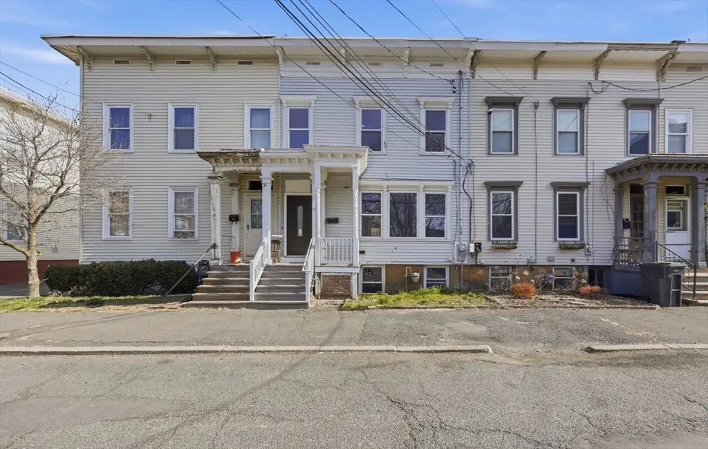 13 Green Ave, Westfield, MA 01085 - #1