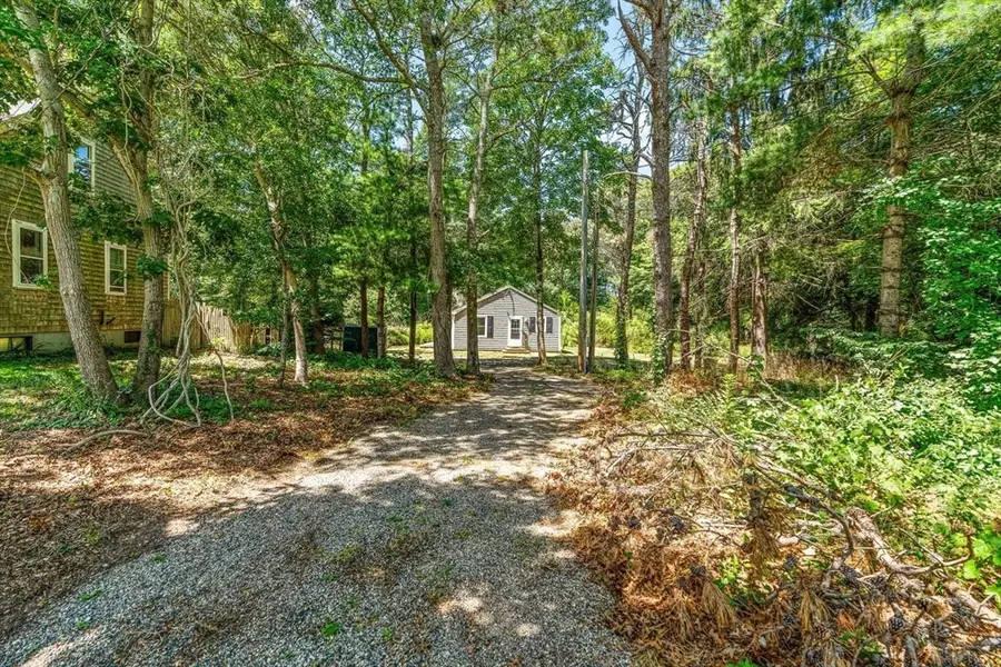 153 Dunns Pond Rd, Hyannis, MA 02601 - #3