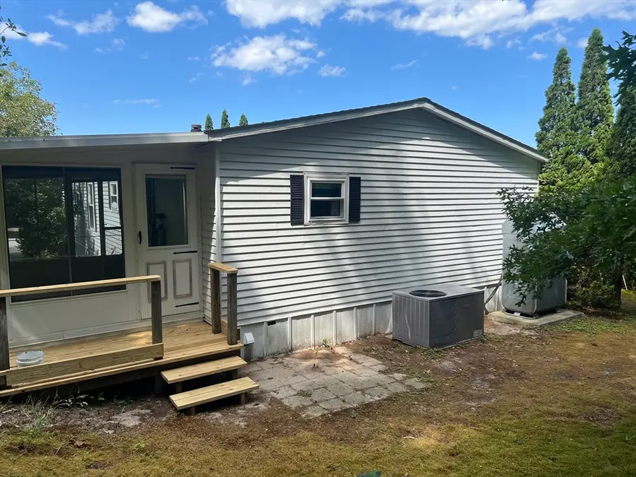 8 Jefferson Way, Carver, MA 02330 - #2