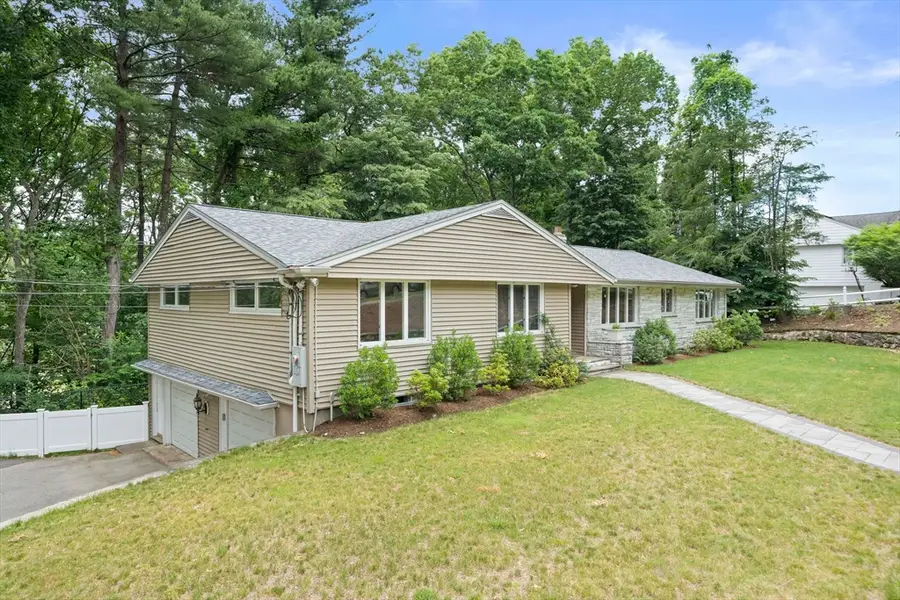 41 Algonquin Rd, Canton, MA 02021 - #3