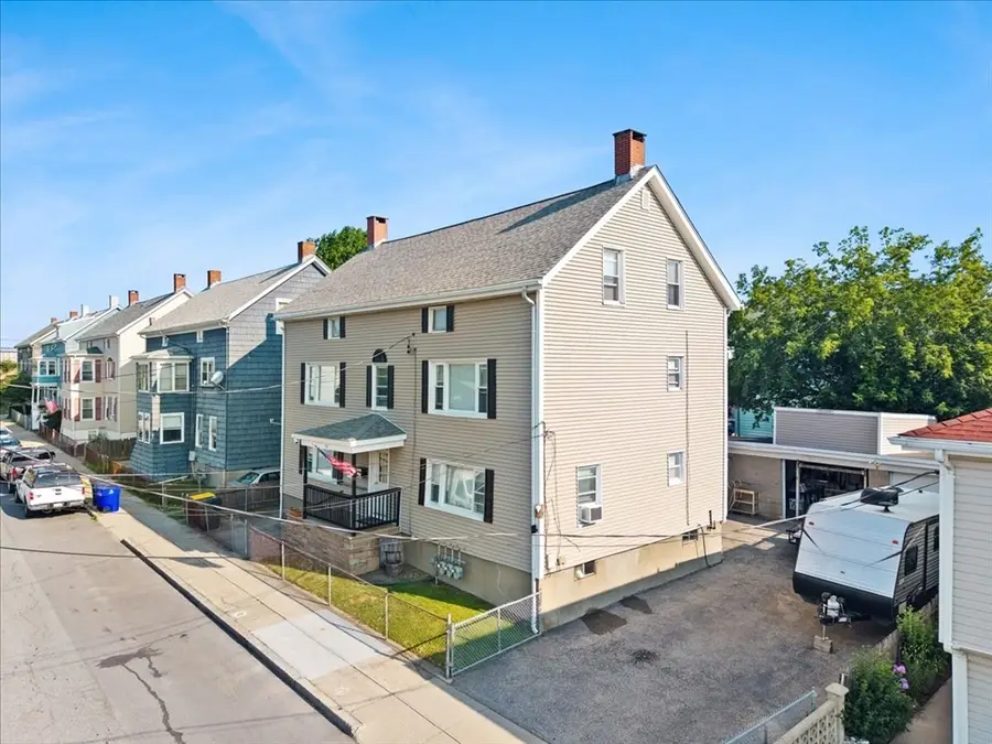 72 Tower St, Fall River, MA 02724 - #3