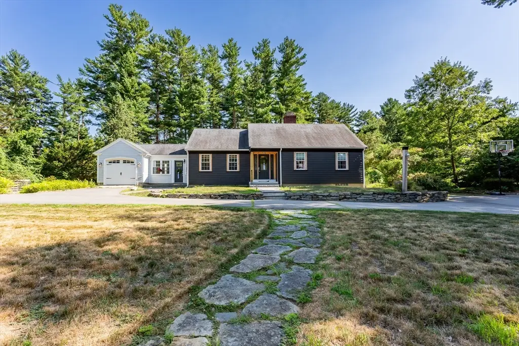 55 Judson St, Raynham, MA 02767 - #1