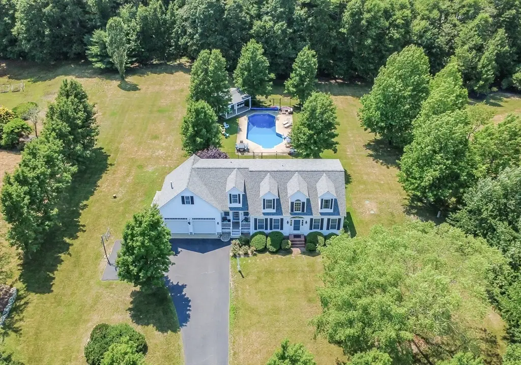 39 Nachaomet Rd, Lakeville, MA 02347 - #1