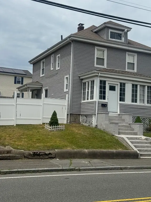 103 Manomet St, Brockton, MA 02301 - #3