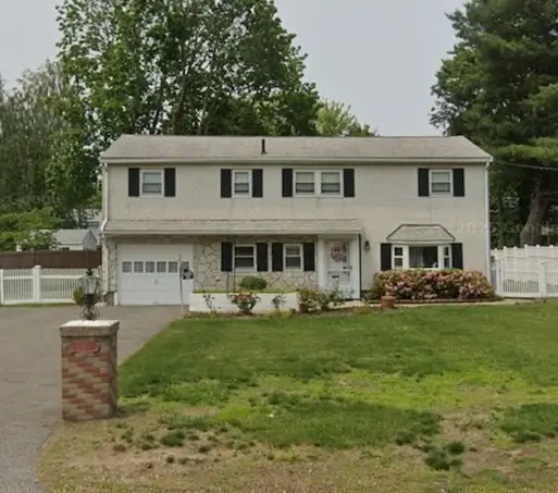 37 Rustcraft Rd, Dedham, MA 02026