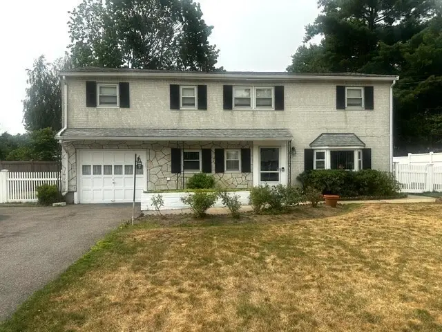 37 Rustcraft Rd, Dedham, MA 02026 - #2