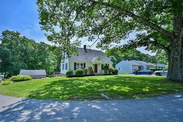 51 New Boston Rd, Dudley, MA 01571