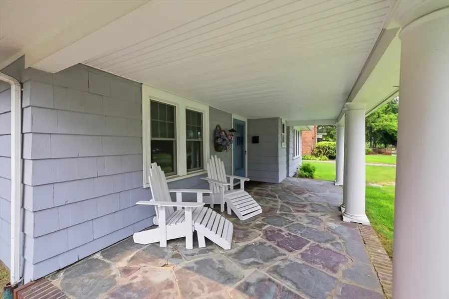 121 Farmington Ave, Longmeadow, MA 01106 - #3
