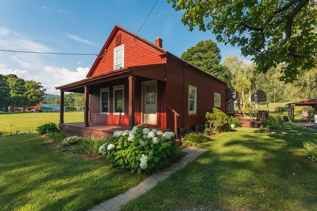 211 Main St, Shelburne, MA 01370 - #1