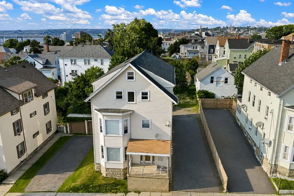 998 Middle, Fall River, MA 02721 - #1