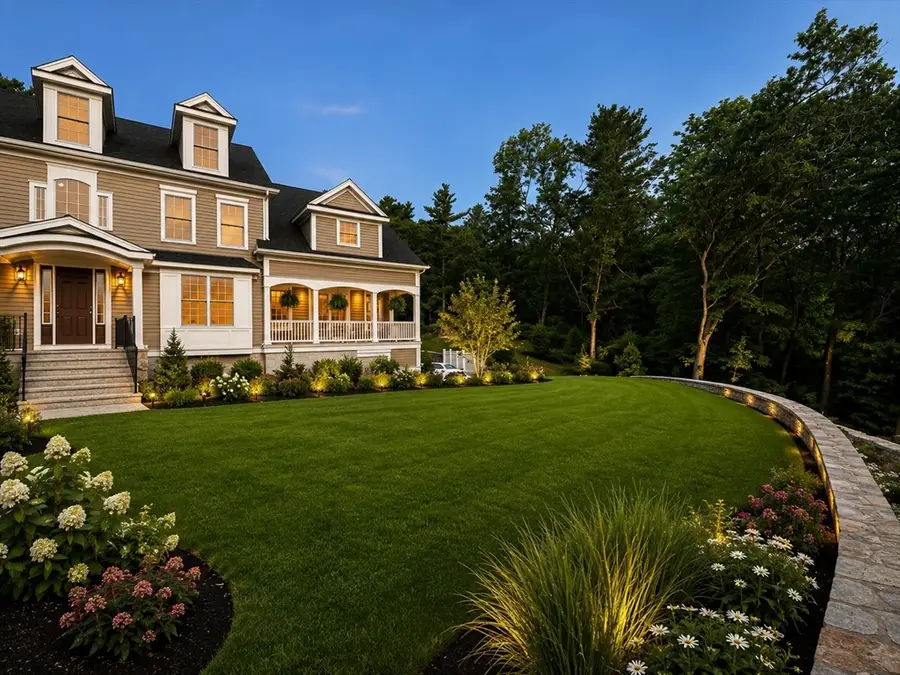 35 Shuttleworth Place, Dedham, MA 02026 - #3