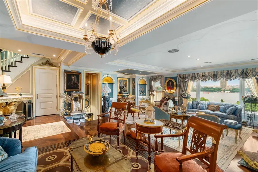 316 Beacon St #4, Boston, MA 02116 - #2