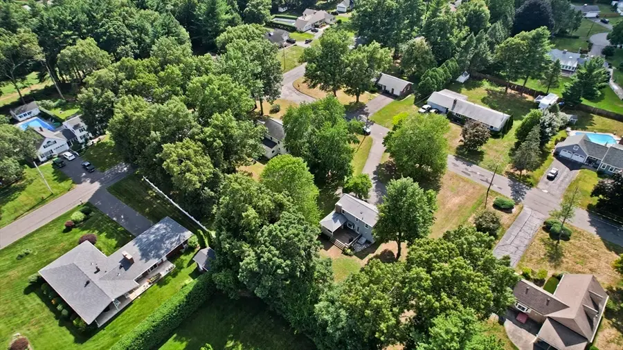 36 Ingersoll Dr, Westfield, MA 01085 - #2