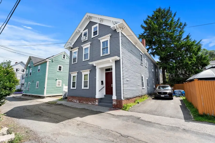 8 Saunders St, Salem, MA 01970 - #2