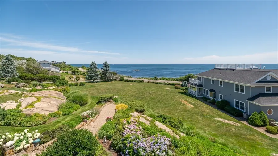 70 Grapevine Road #B, Gloucester, MA 01930 - #2
