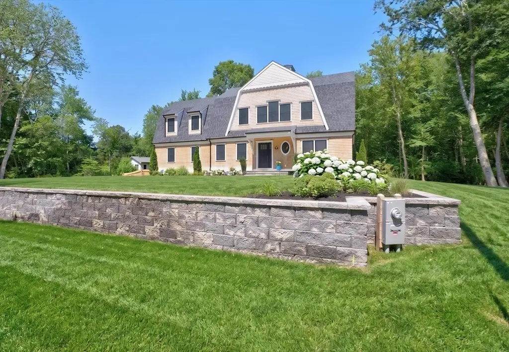 109 Brandt Island Rd, Mattapoisett, MA 02739 - #1