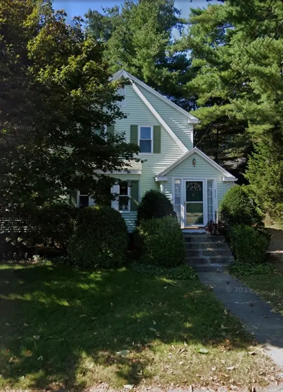 235 Garden St, Needham, MA 02492