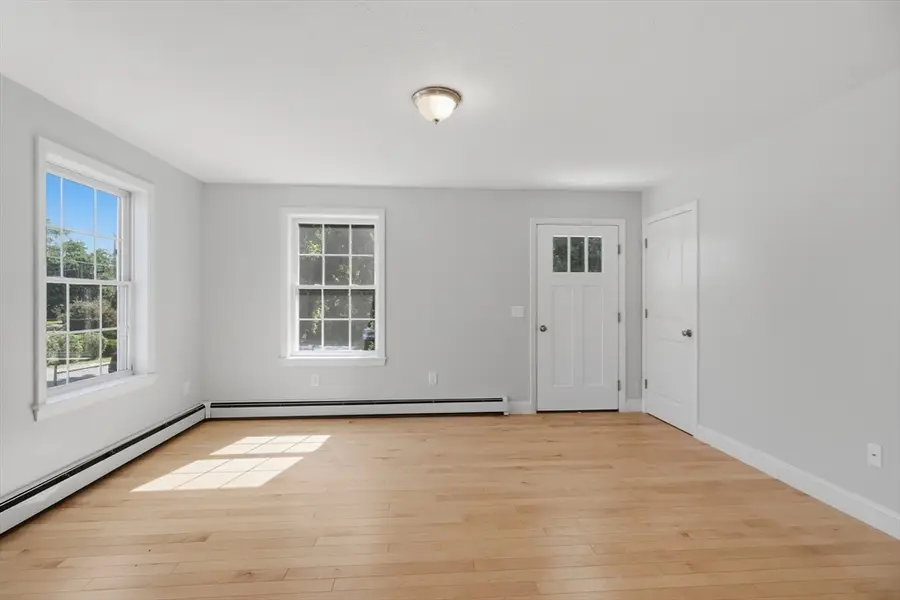 2 Evelyn Avenue, Raymond, NH 03077 - #2