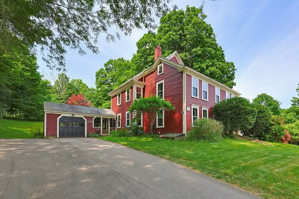 19 King St, Groveland, MA 01834 - #1