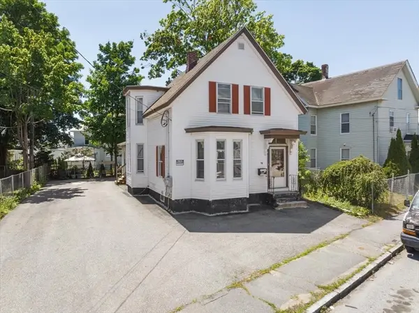 56-58 Pine St, Lowell, MA 01851