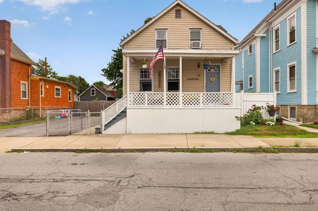 98 Parker St, New Bedford, MA 02740 - #1