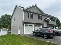34 Carpenter Ave, Worcester, MA 01605 - #3