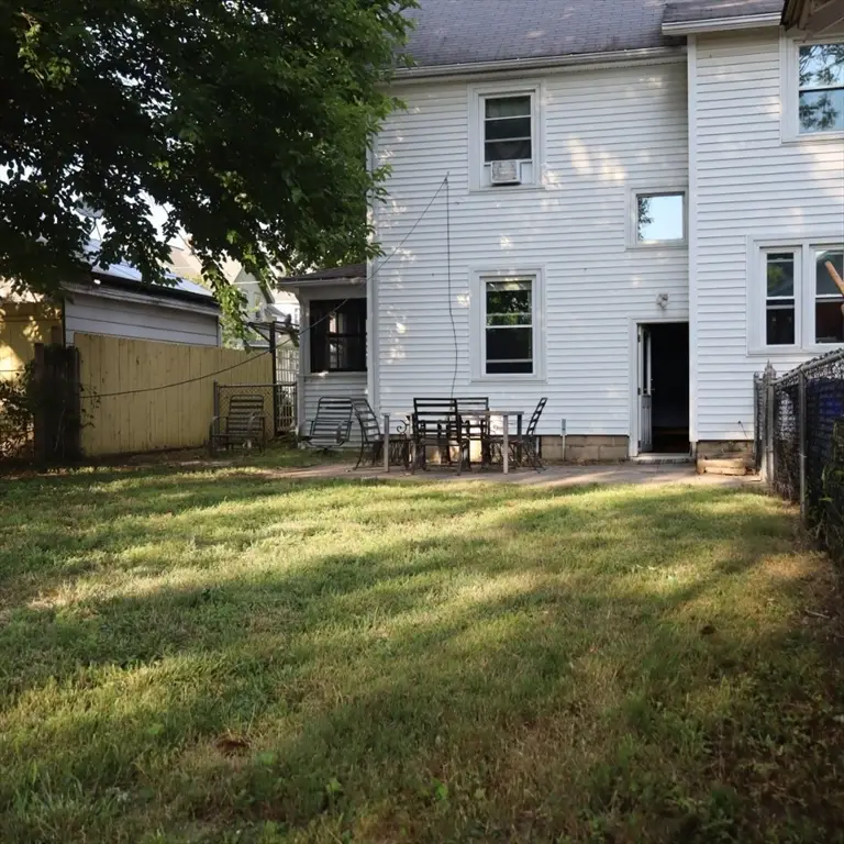 14 Castle St, Springfield, MA 01118 - #2