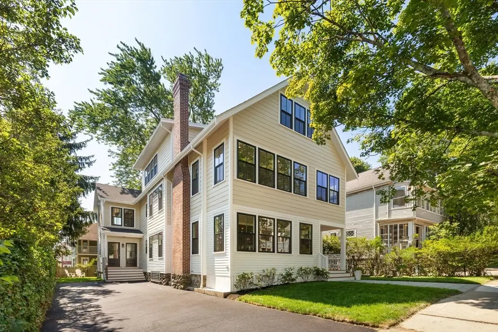 48 Mt Vernon St, Arlington, MA 02476 - #1