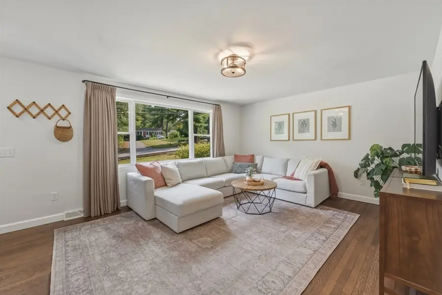 148 Lost Lake Dr, Groton, MA 01450 - #3