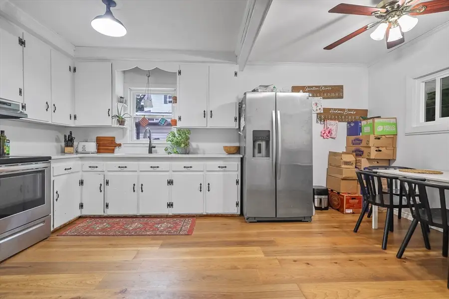 17 Pine St, Bellingham, MA 02019 - #3