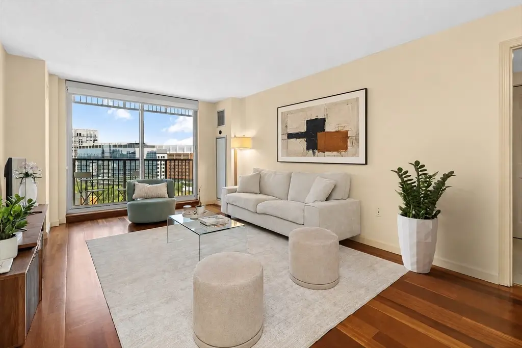 8-12 Museum Way #1625, Cambridge, MA 02141 - #1