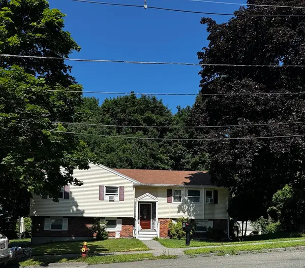 2 Yale St, Peabody, MA 01960