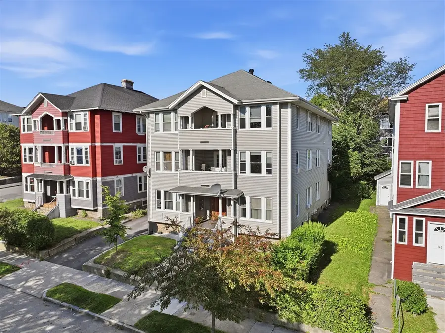 143 Providence St #2, Worcester, MA 01604 - #3