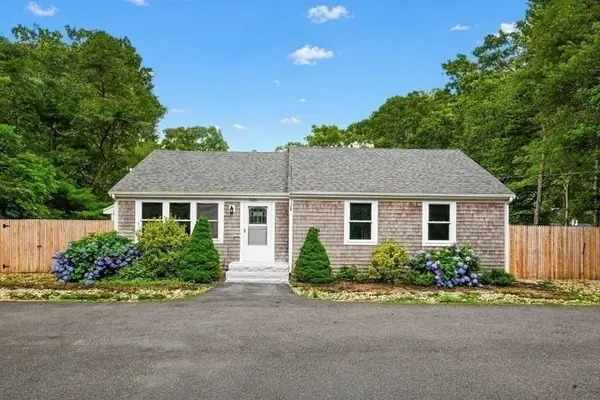 620 Boxberry Hill Road, Falmouth, MA 02536