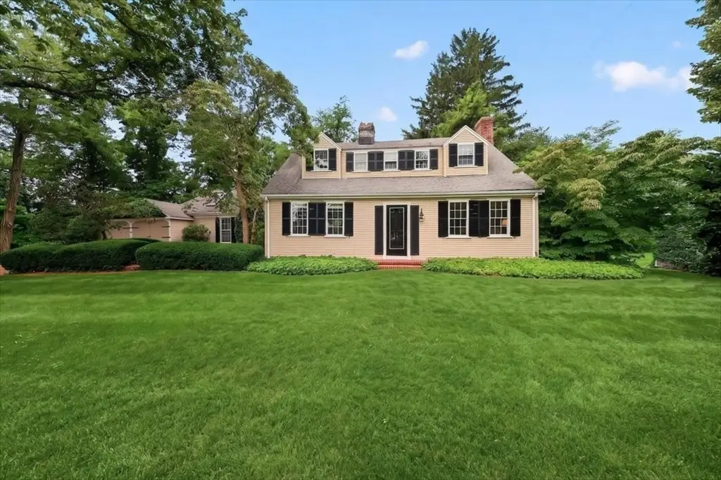 52 Standish Street, Duxbury, MA 02332 - #1