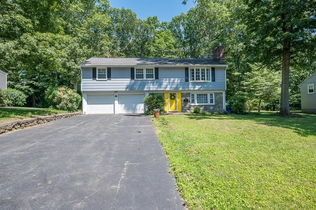 67 Angelica Dr, Framingham, MA 01701 - #1