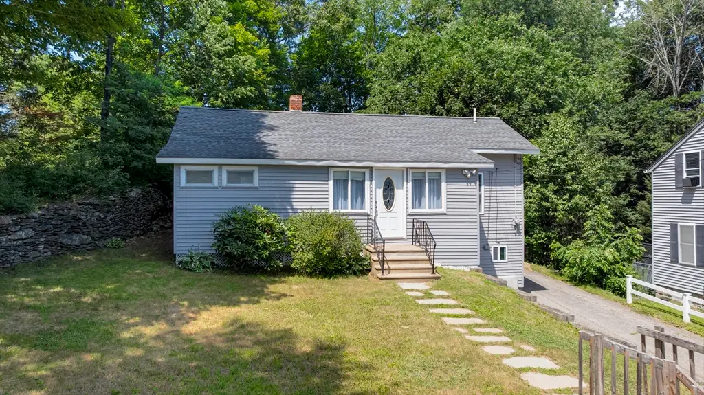 16 Highland St, Spencer, MA 01562 - #1