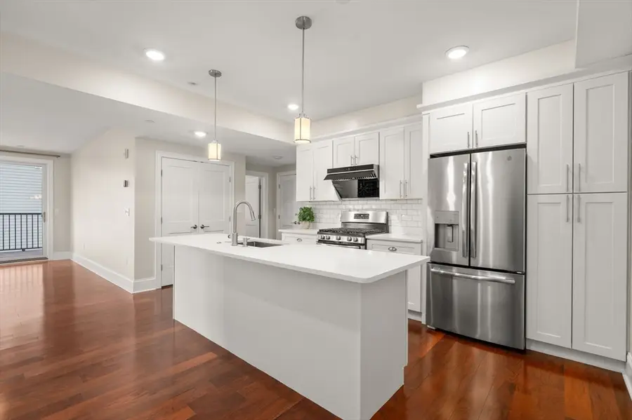18 Johnson Ave #18-3, Quincy, MA 02169 - #3