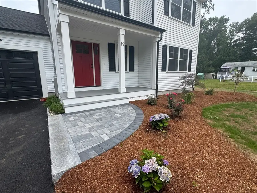 19 Barberry Road, Mansfield, MA 02048 - #3