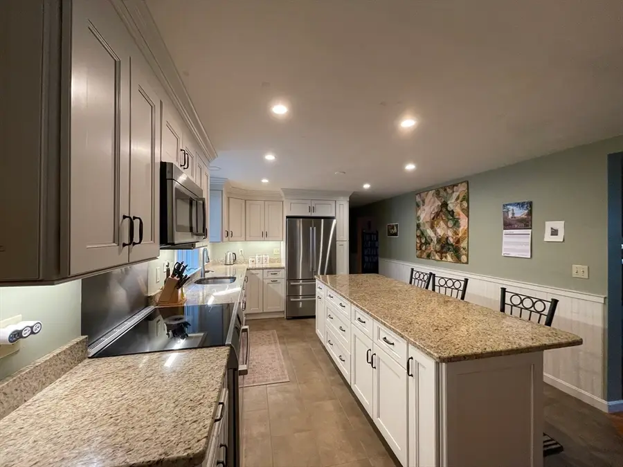450 Lancaster Ave, Lunenburg, MA 01431 - #3