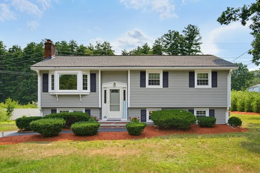 41 Castlewood Dr, Billerica, MA 01821 - #2