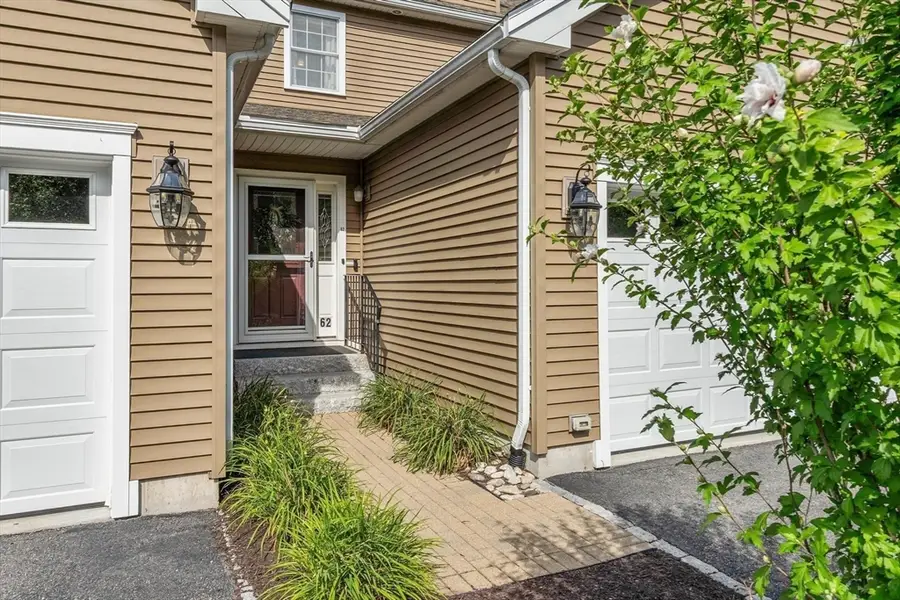 62 Terry Lane #62, Plainville, MA 02762 - #3