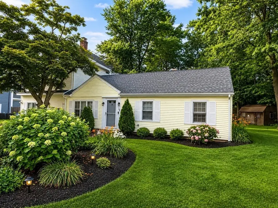 39 Birchcroft Rd, Canton, MA 02021 - #2