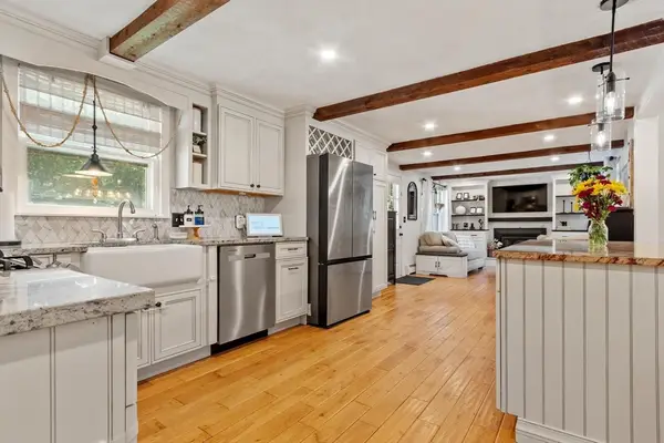 123 Houde St, Marlborough, MA 01752