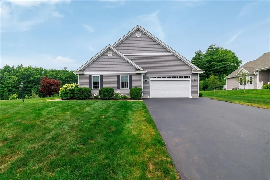 7 Old Mill Cir, Westminster, MA 01473 - #1