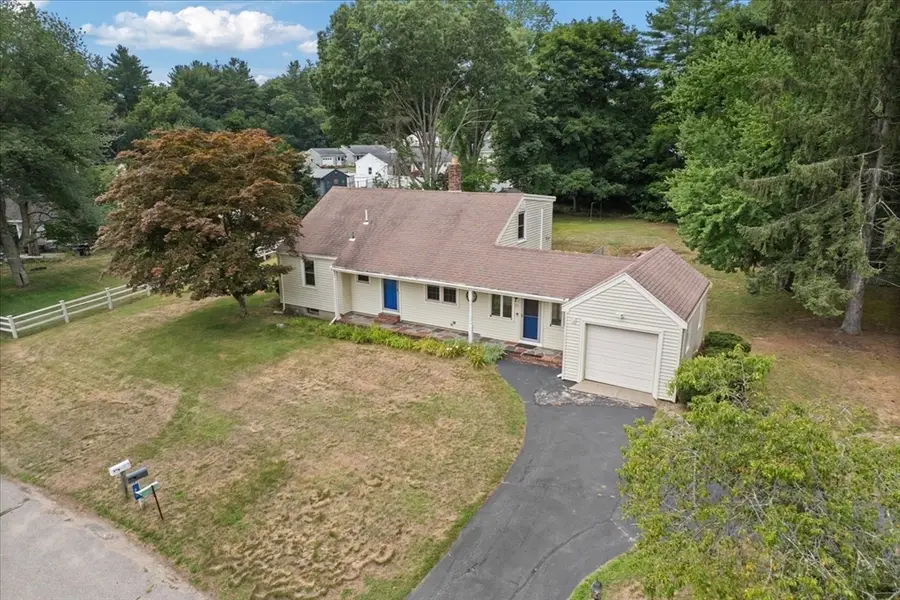 23 Meadow Brook Rd, Raynham, MA 02767 - #2