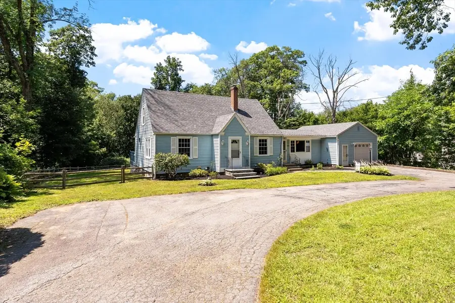 203 Center Depot Rd, Charlton, MA 01507 - #3