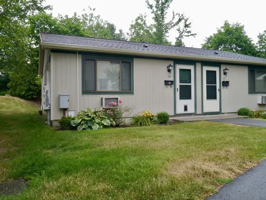 170 E Hadley Rd #140, Amherst, MA 01002 - #2